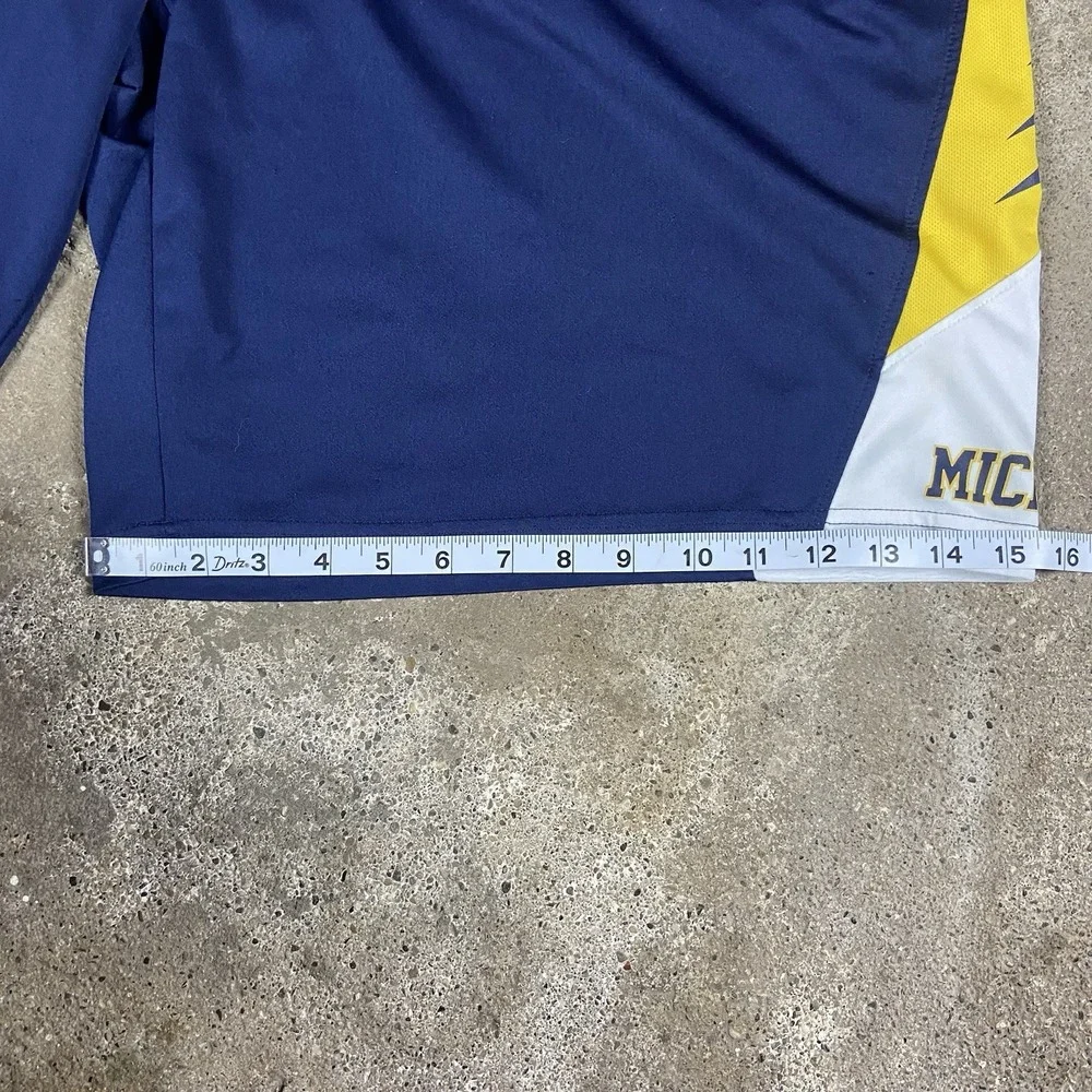 University of Michigan Pro Edge Shorts‎ Size 2XL Navy Wolverines Athletic NCAA